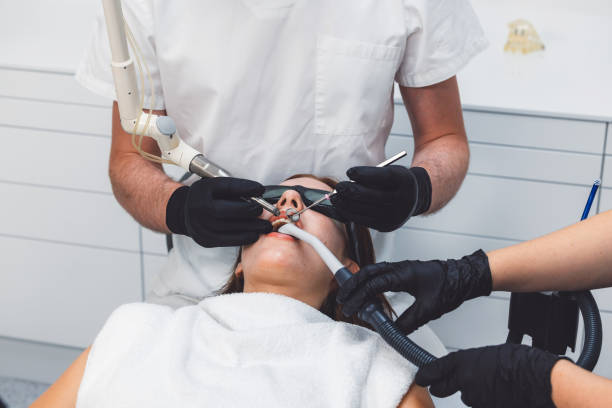 Best Dentist Open Late Near Me  in Roaming Shores, OH